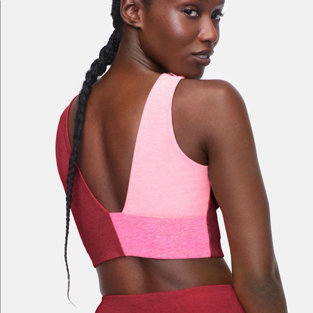 Pink outdoor voices crop top